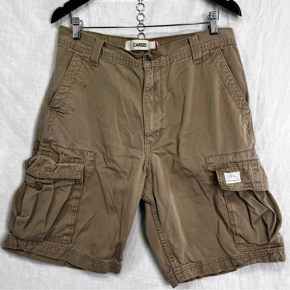 Y2K Vintage Levis Cargo Shorts Men 33x10 Beige Khaki Cotton Grunge Skate Utility